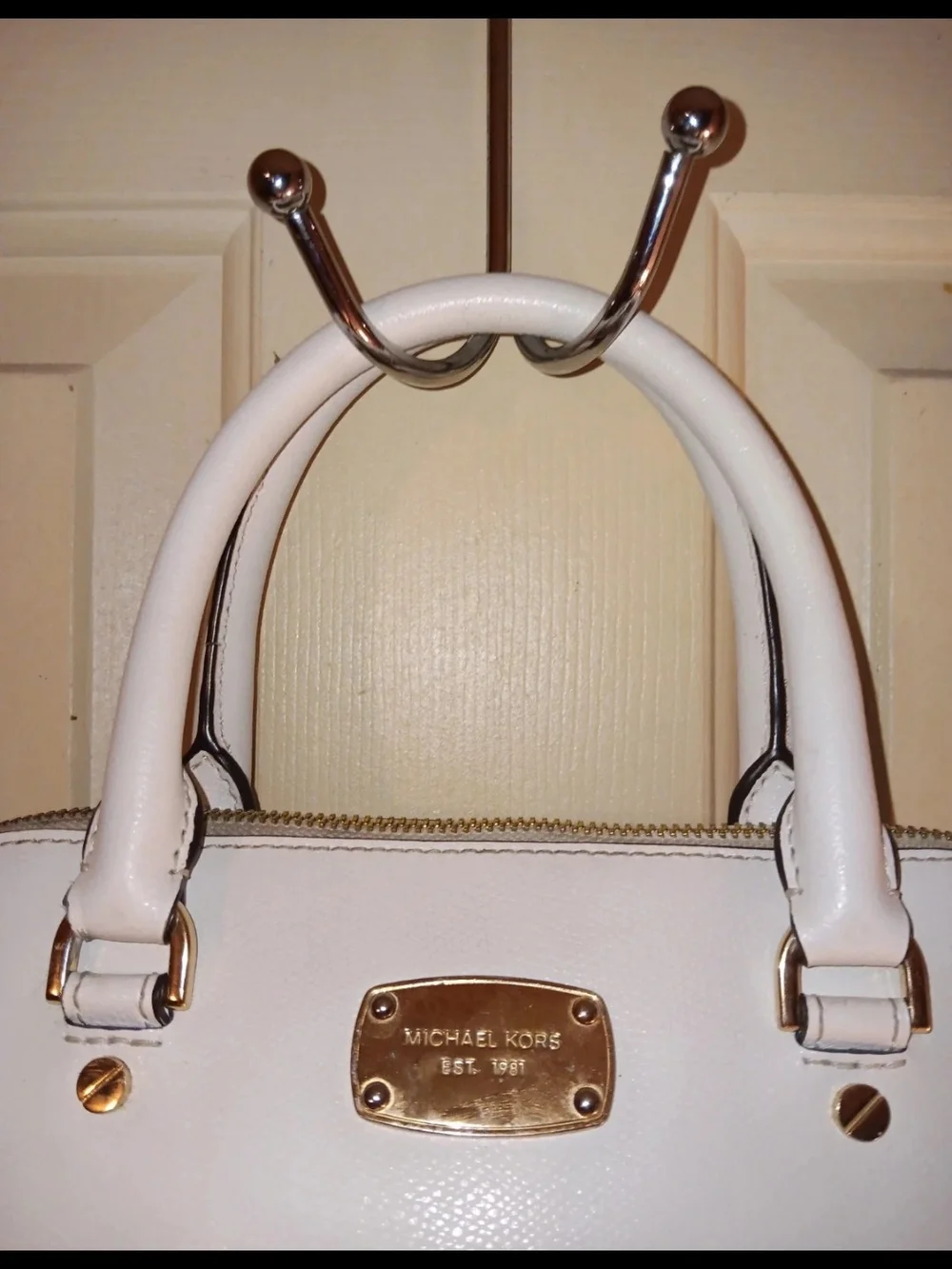 Michael KORS White Dome Satchel Handbag